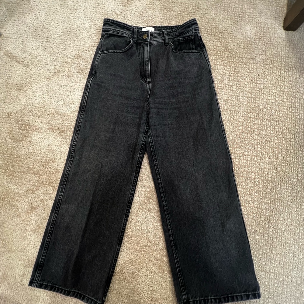 Sezane Le Crop Washed Black Jeans, size 38. 100% cotton.